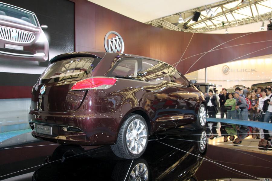  Buick Business Concept 2009 года  (фото 47 из 113)